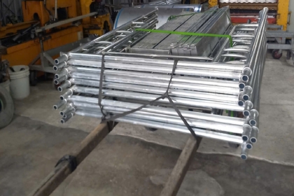 Bộ giàn giáo xây dựng có giá bao nhiêu