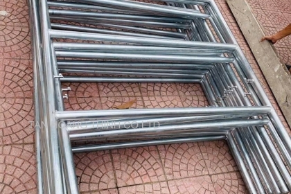Giàn giáo hẹp cho thợ điện nước, sơn, thạch cao