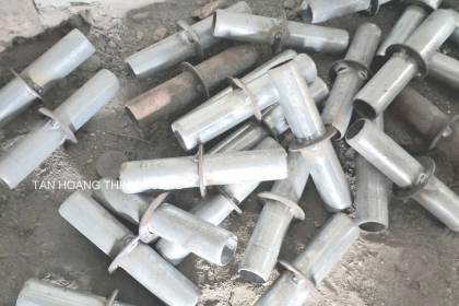 Ống nối giàn giáo xây dựng