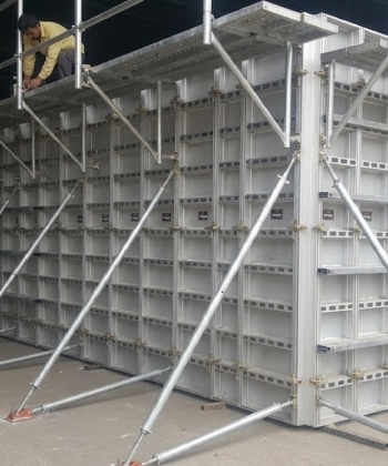 Ưu điểm và ứng dụng cốp pha nhôm trong thi công