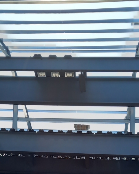 Xây nhà khung thép tiền chế