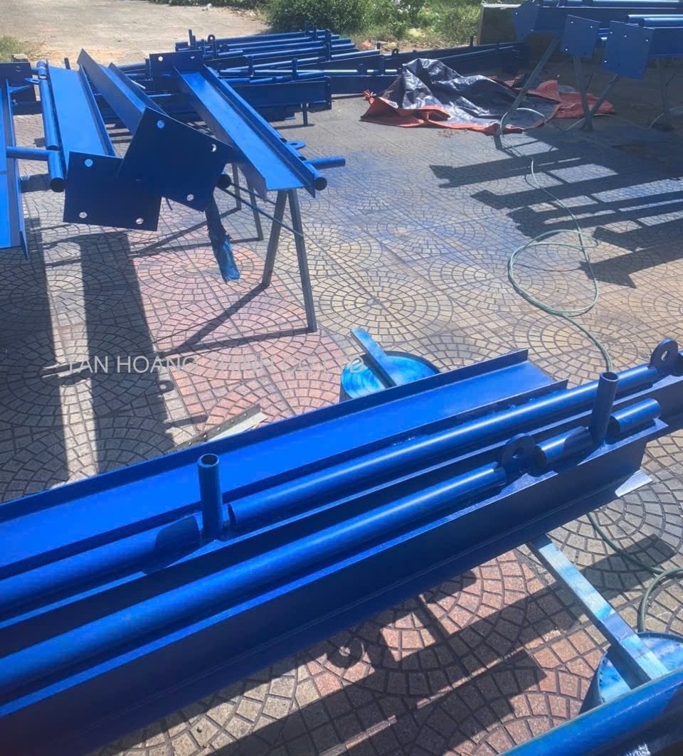 ban-dam-treo-gian-giao-bao-che-da-nang