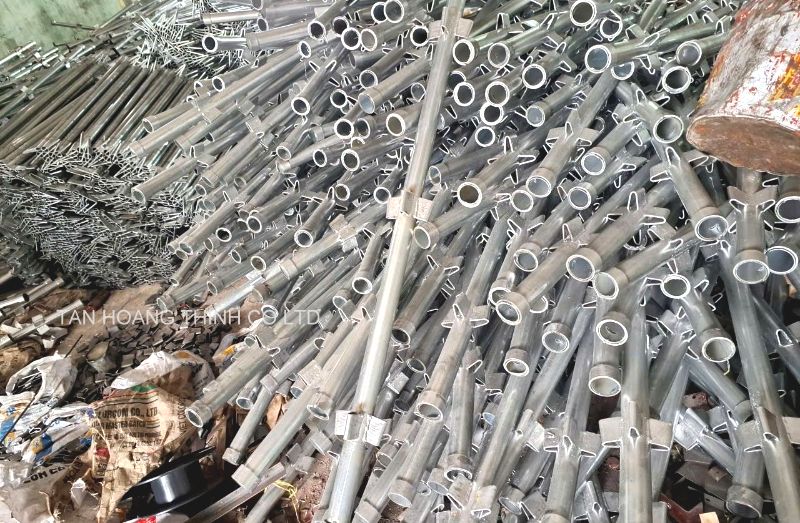 gia-cong-cung-cap-gian-giao-nem-mien-trung