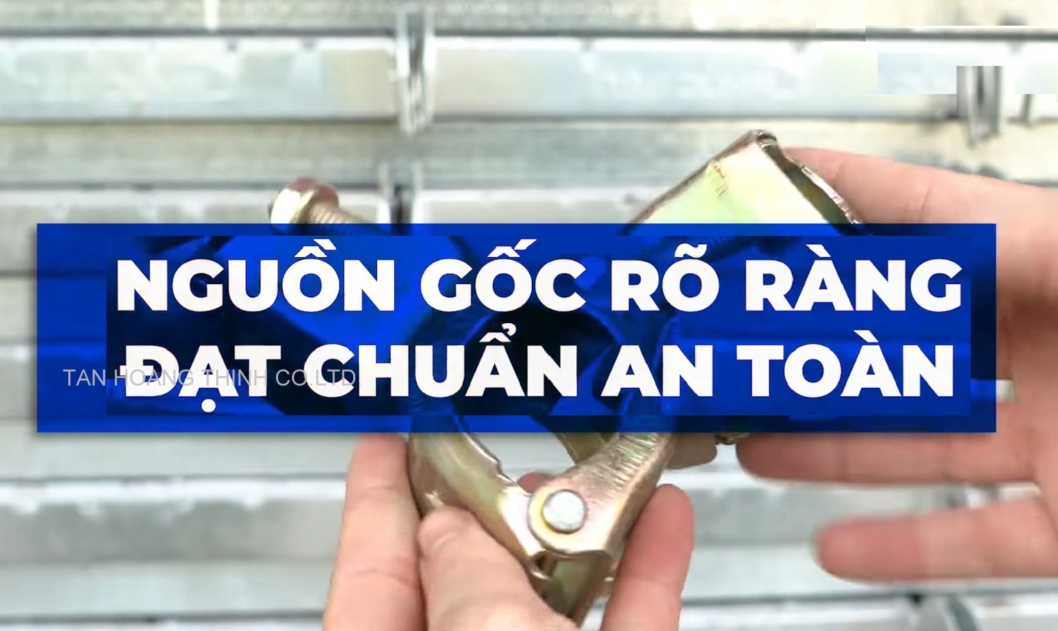 phu-kien-gian-giao-cum-khoa-xoay