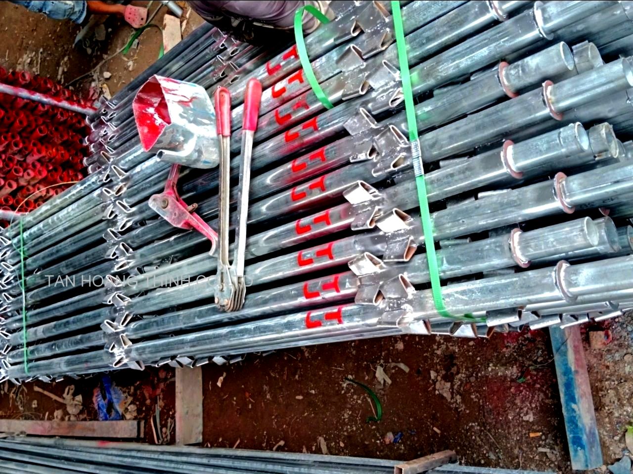 chon-gian-giao-khung-nem-hay-ringlock