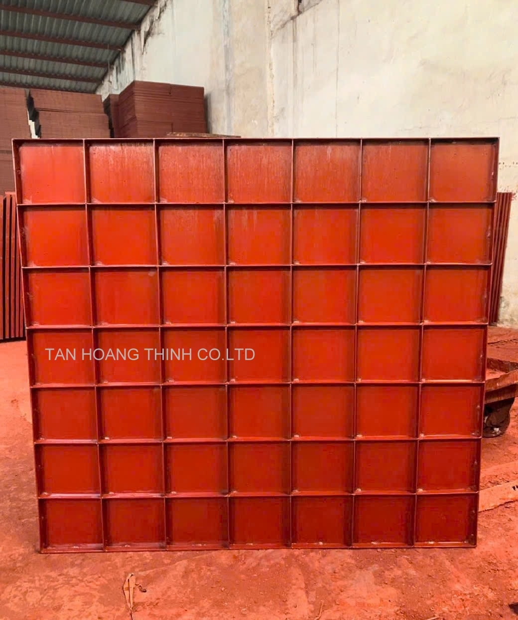 cot-pha-thep-dinh-hinh-tấm cốp pha