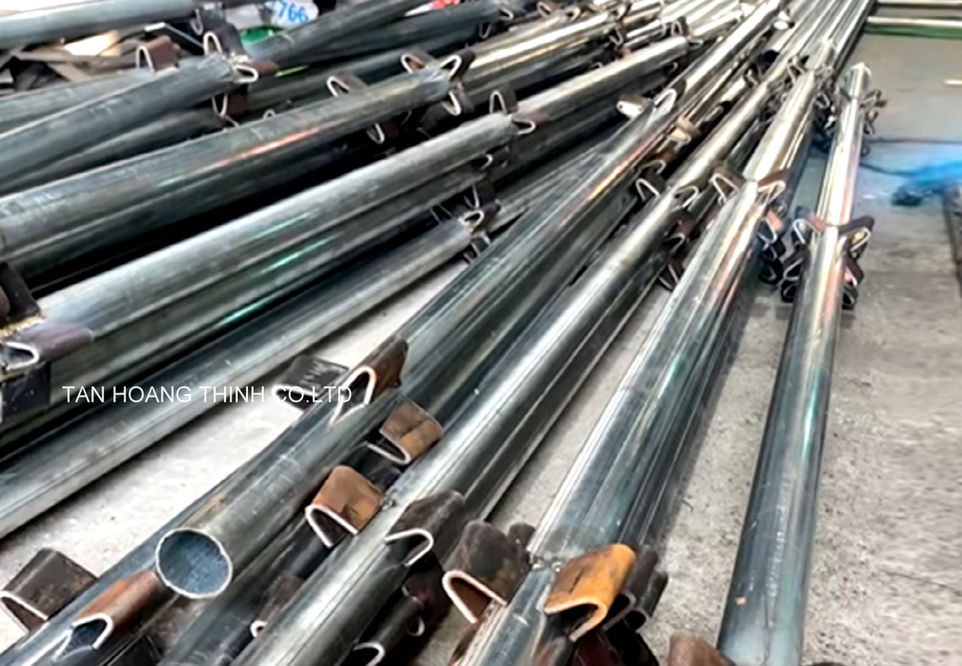 cung-cap-gian-giao-nem-mien-trung