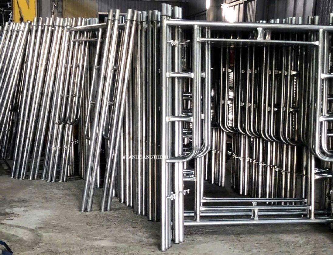 gian-giao-2-bac-buoc-chuan-xay-dung