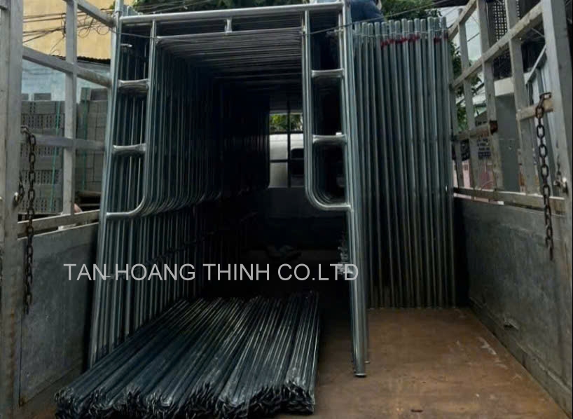 giàn giáo đà nẵng, hình ảnh giàn giáo đà nẵng