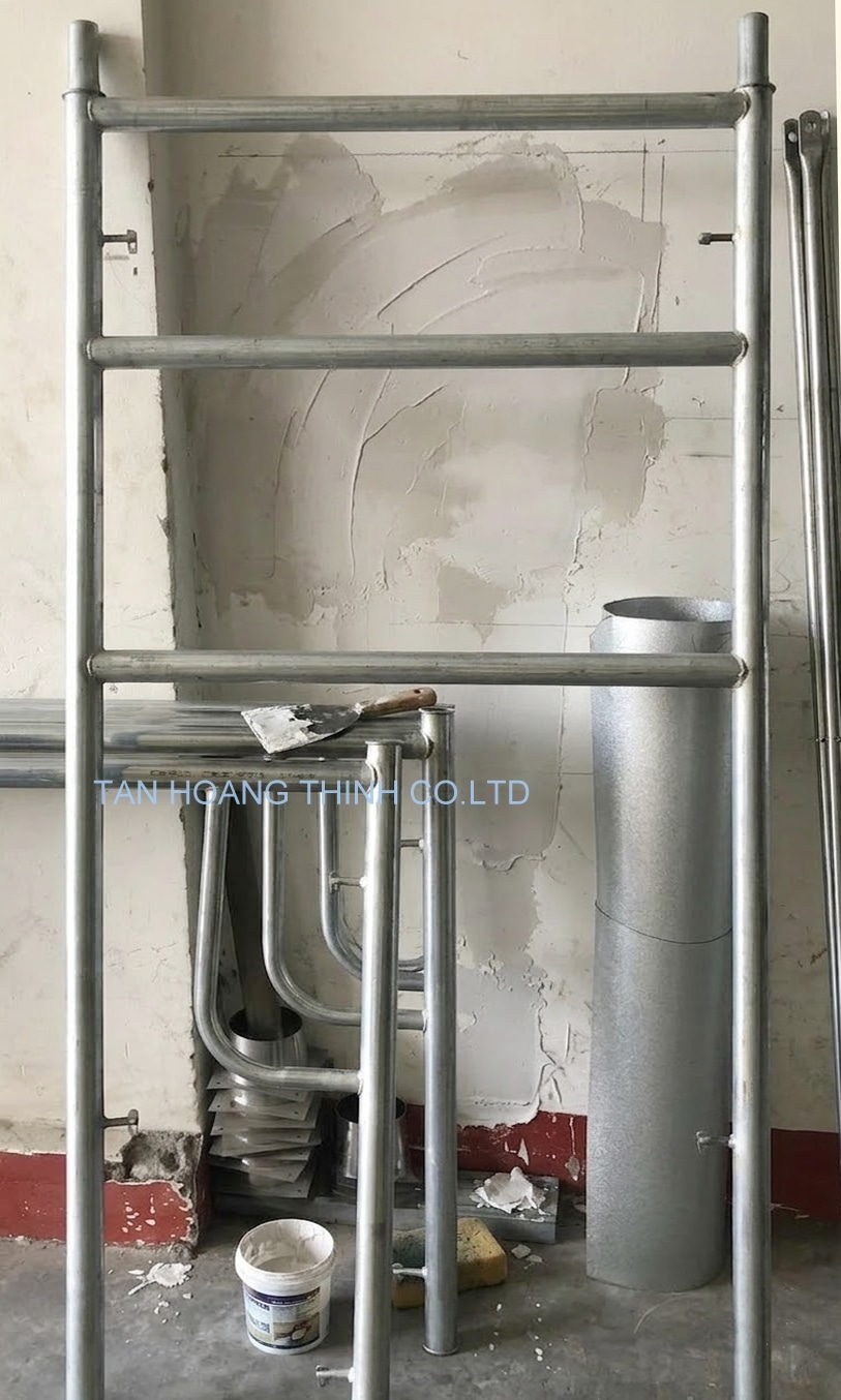 khung-gian-giao-khong-gian-hep-cho-tho-dien-nuoc-son