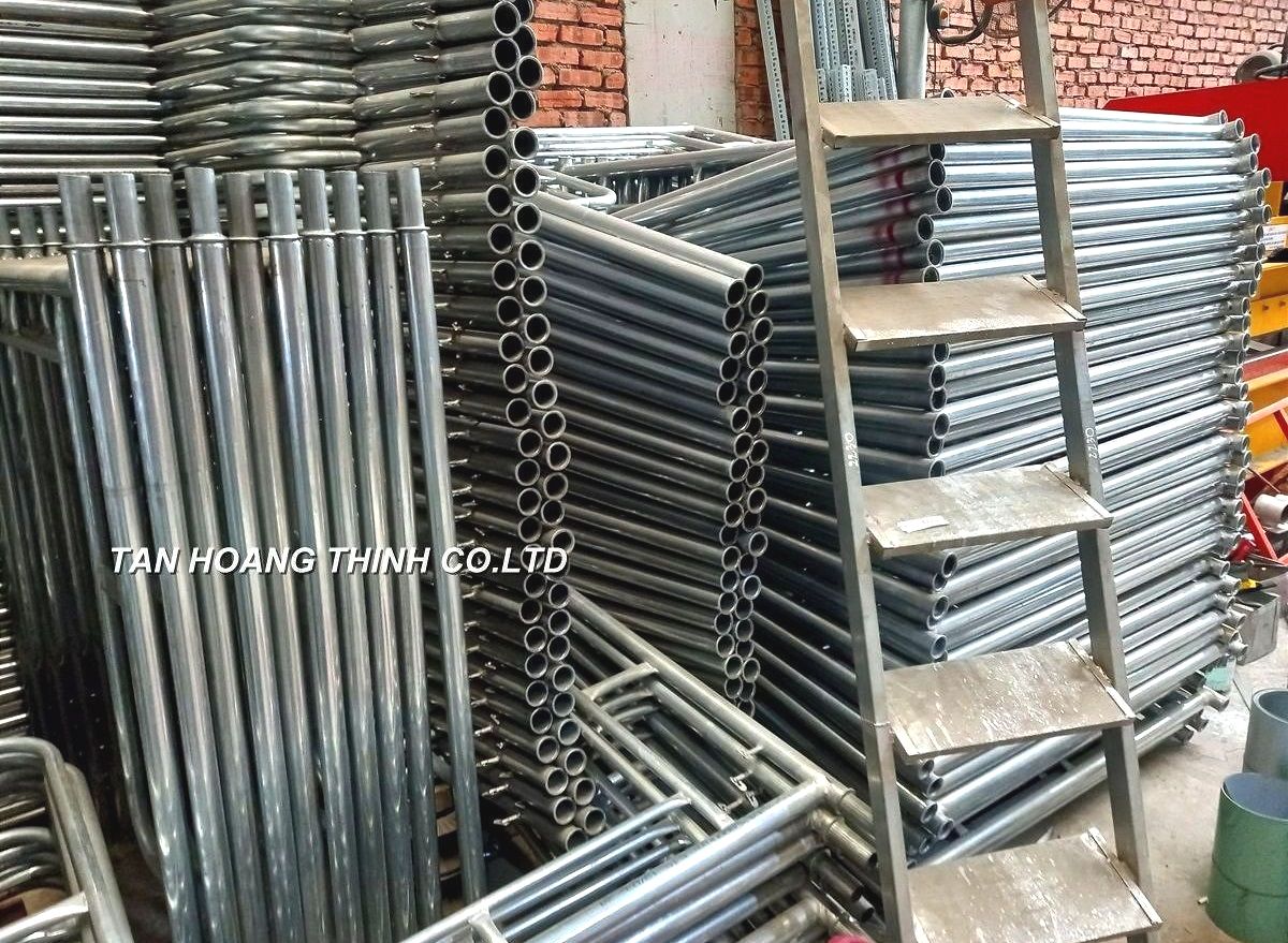 gia-gian-giao-khung-h-tai-da-nang