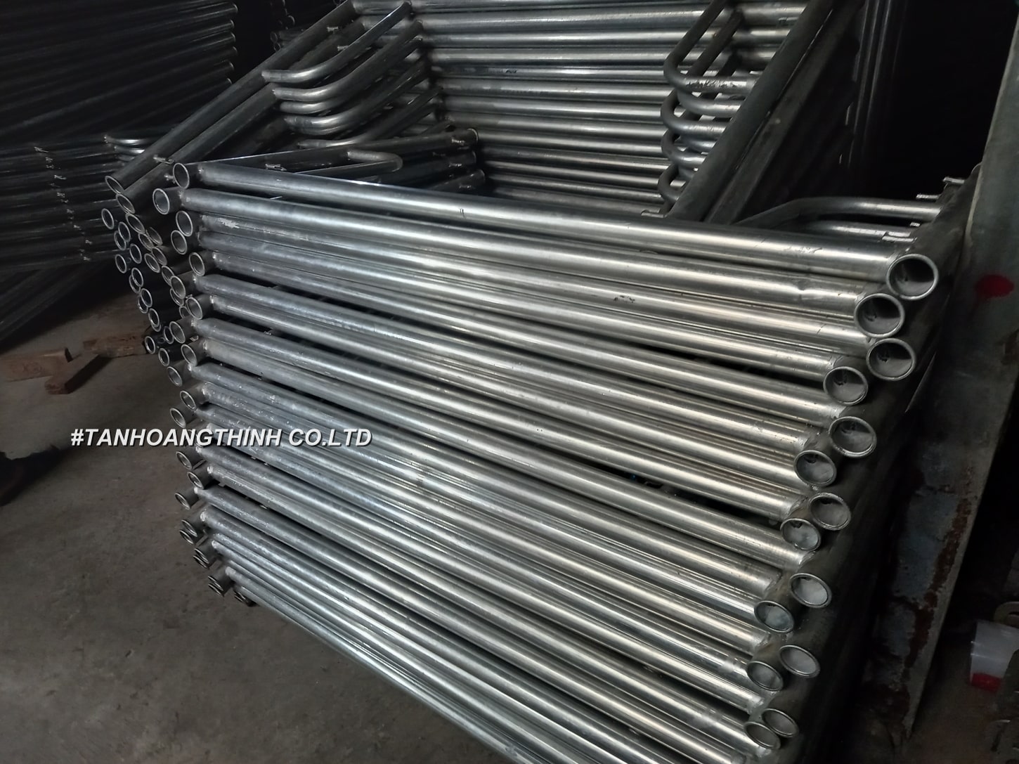 gian-giao-dung-trong-xay-dung