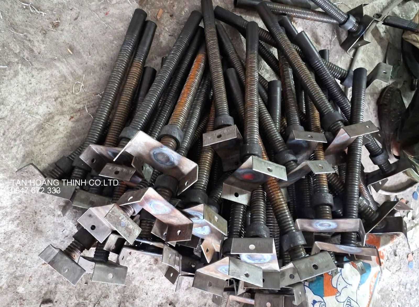 ban-kich-tan-u-kich-tan-bang-da-nang-gia-re