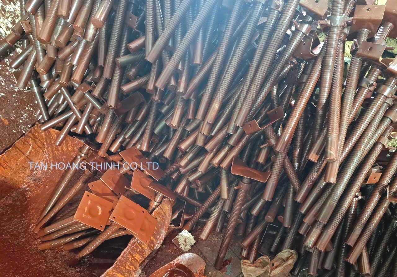 kích tăng đầu giàn giáo, kích u giàn giáo