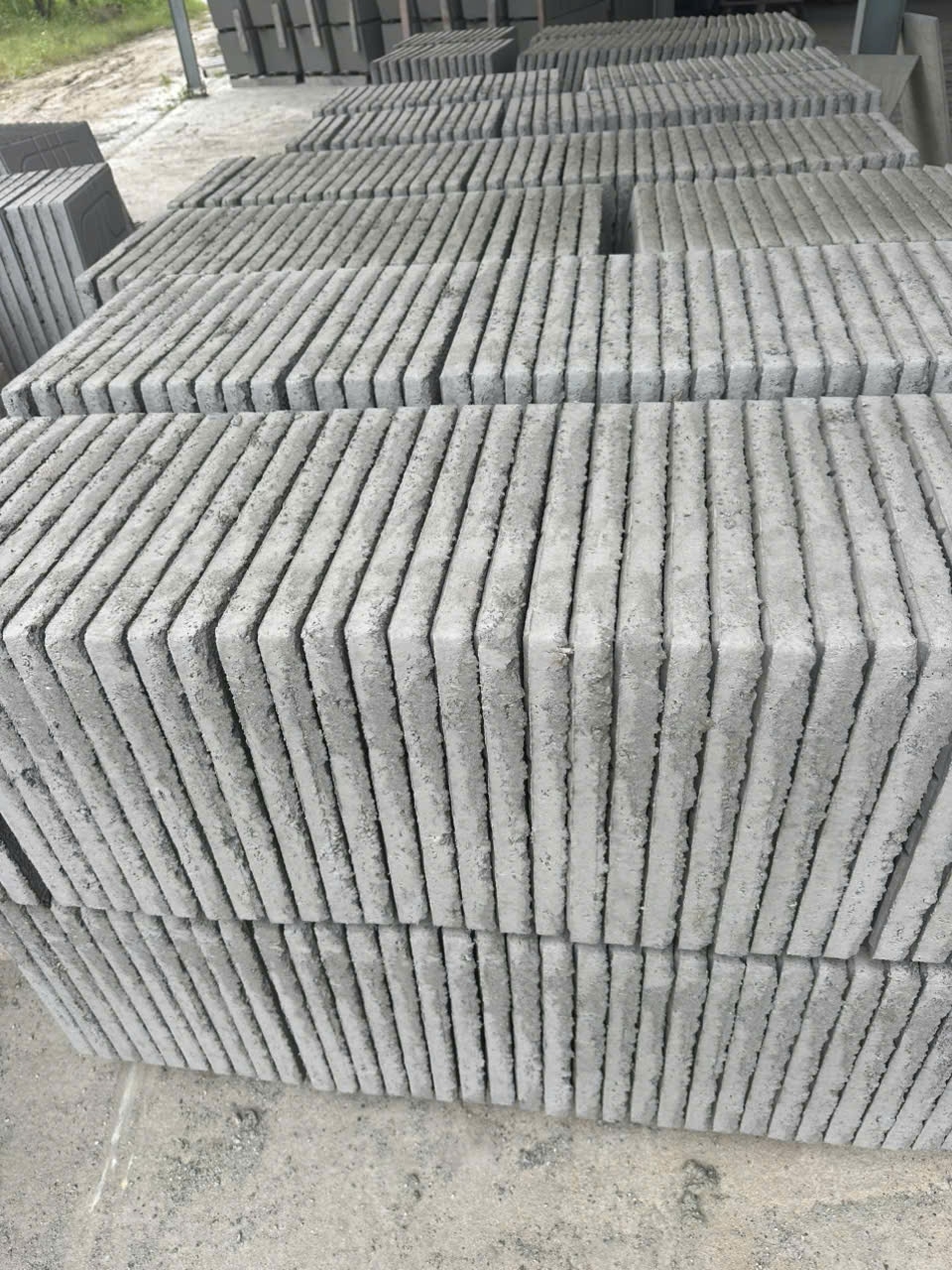 ban-gach-terrazzo-tai-quang-nam