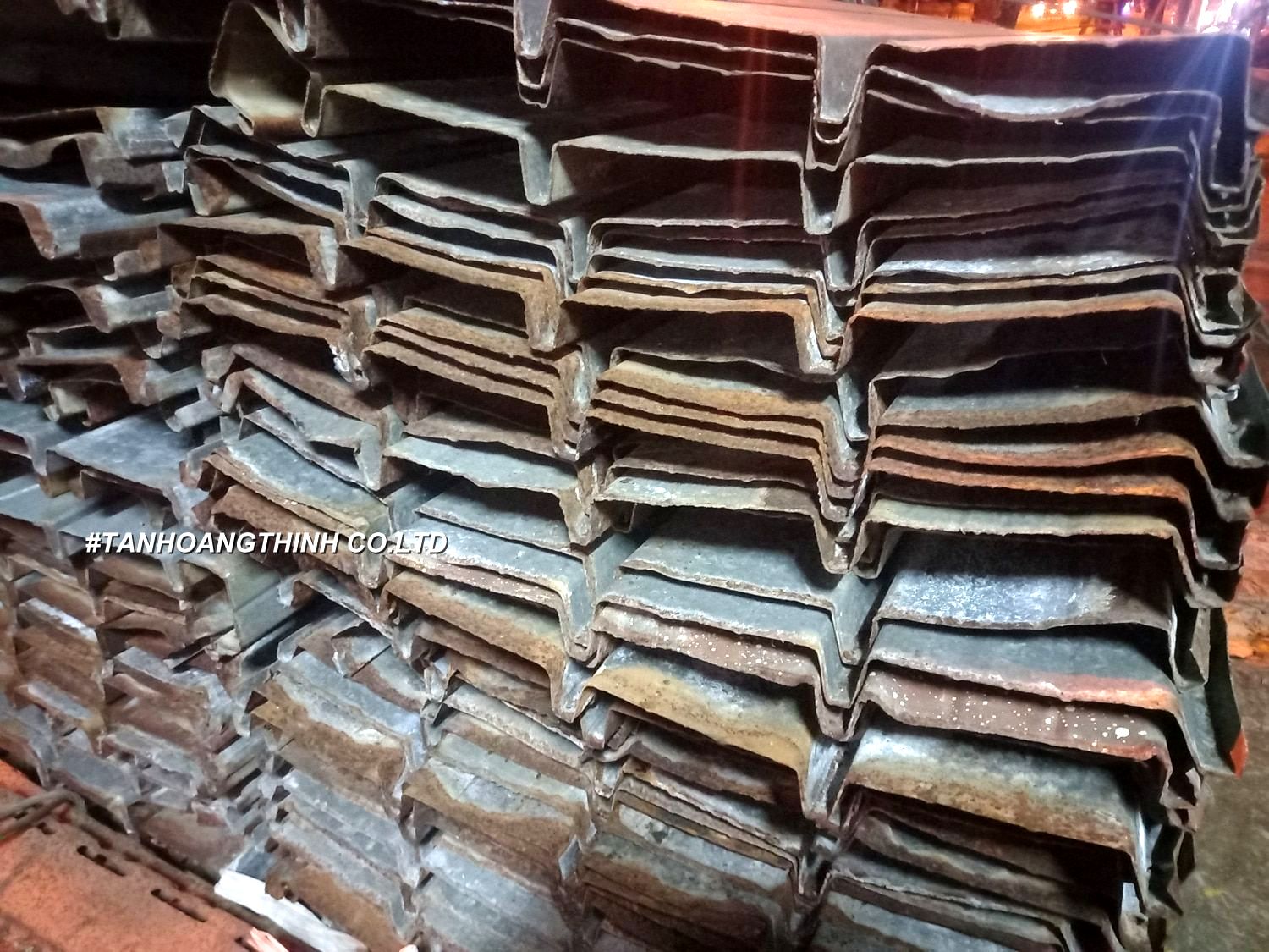 dịch vụ thu mua phế liệu kim loại